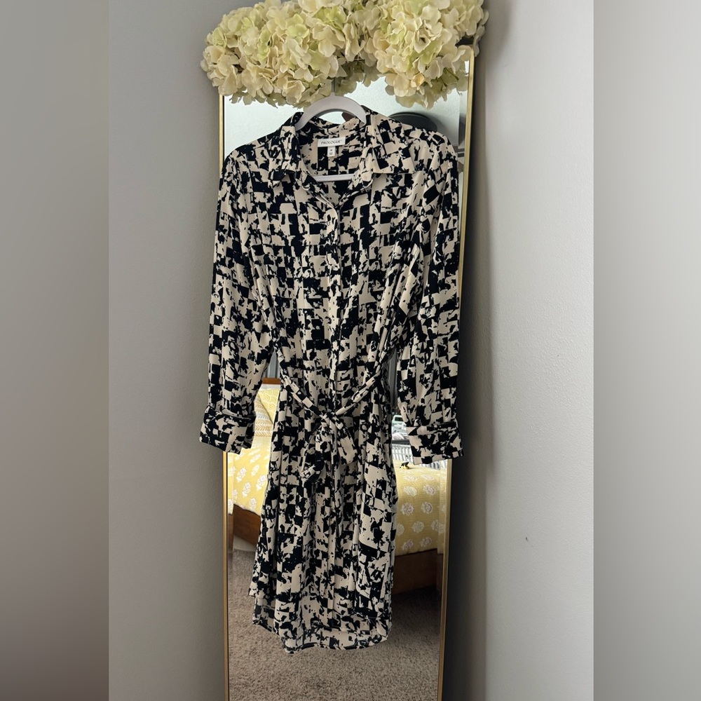 Prologue Black and White Sheath Dress with Bishop Sleeves